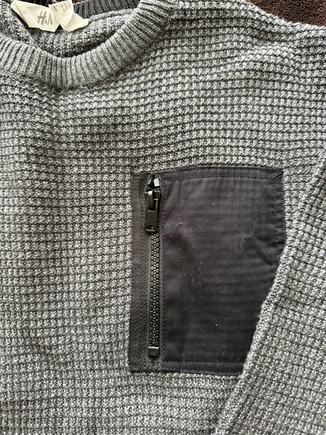 H&M Grey Waffle Knit Sweater - Size 10-12Y - photo 4