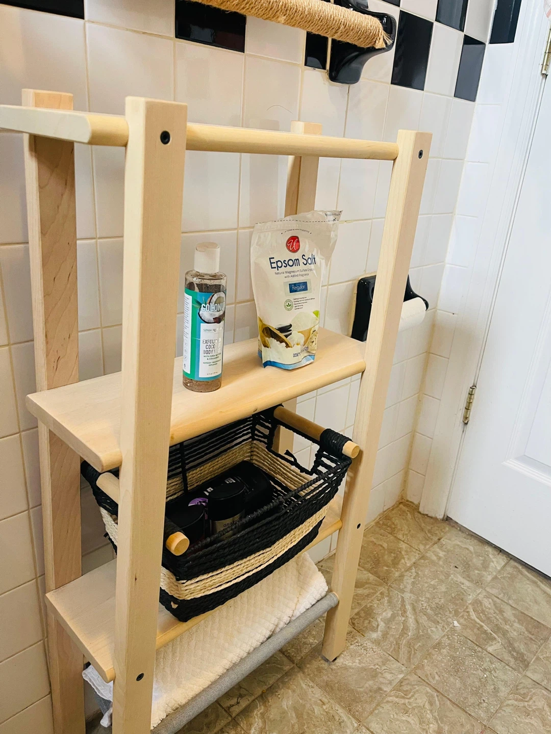 Wooden Bathroom Shelf(Moving Out ✈️) - photo 2