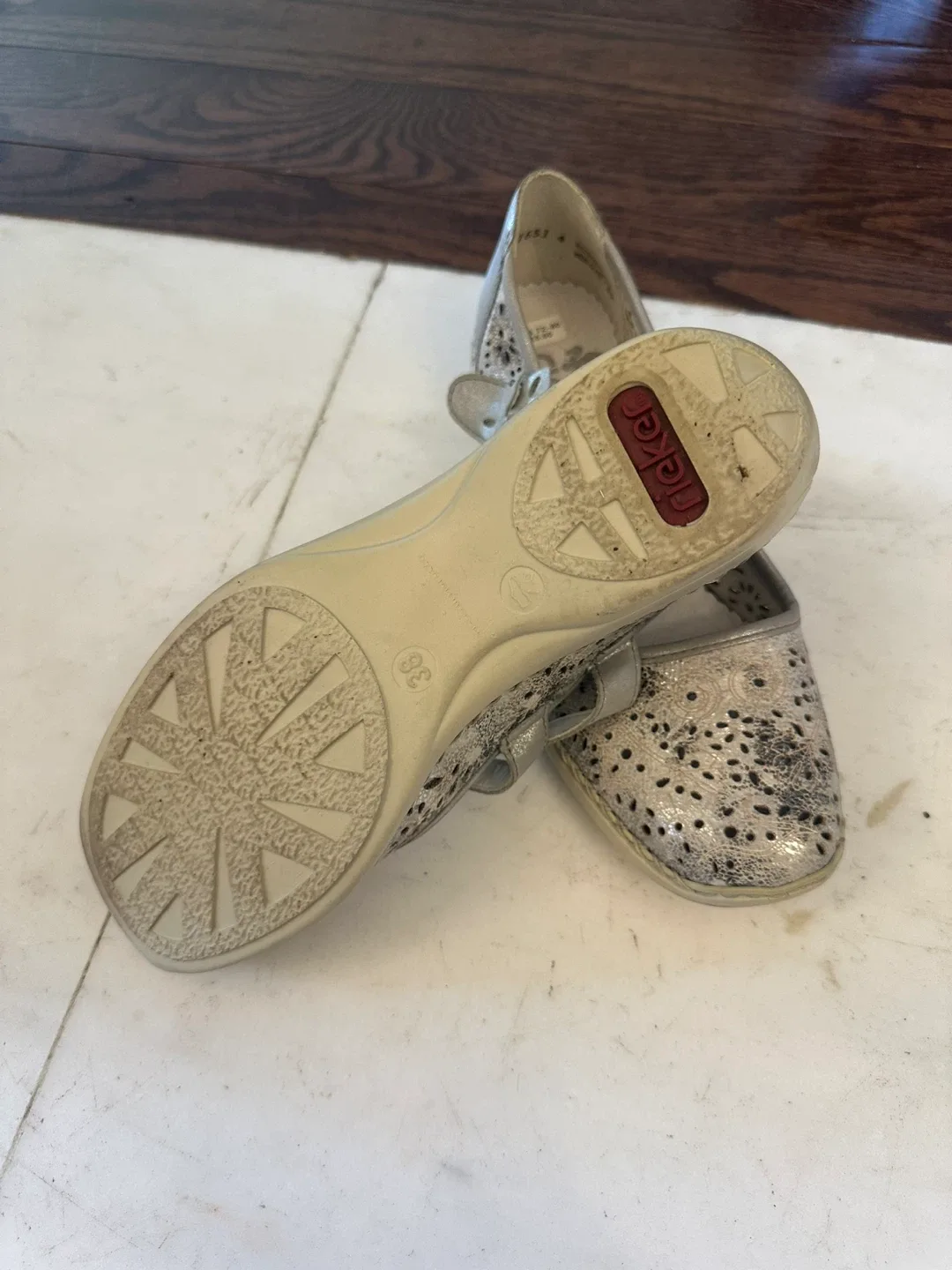 Rieker Silver Mary Jane Shoes - Size 7.5 image indicator(5)