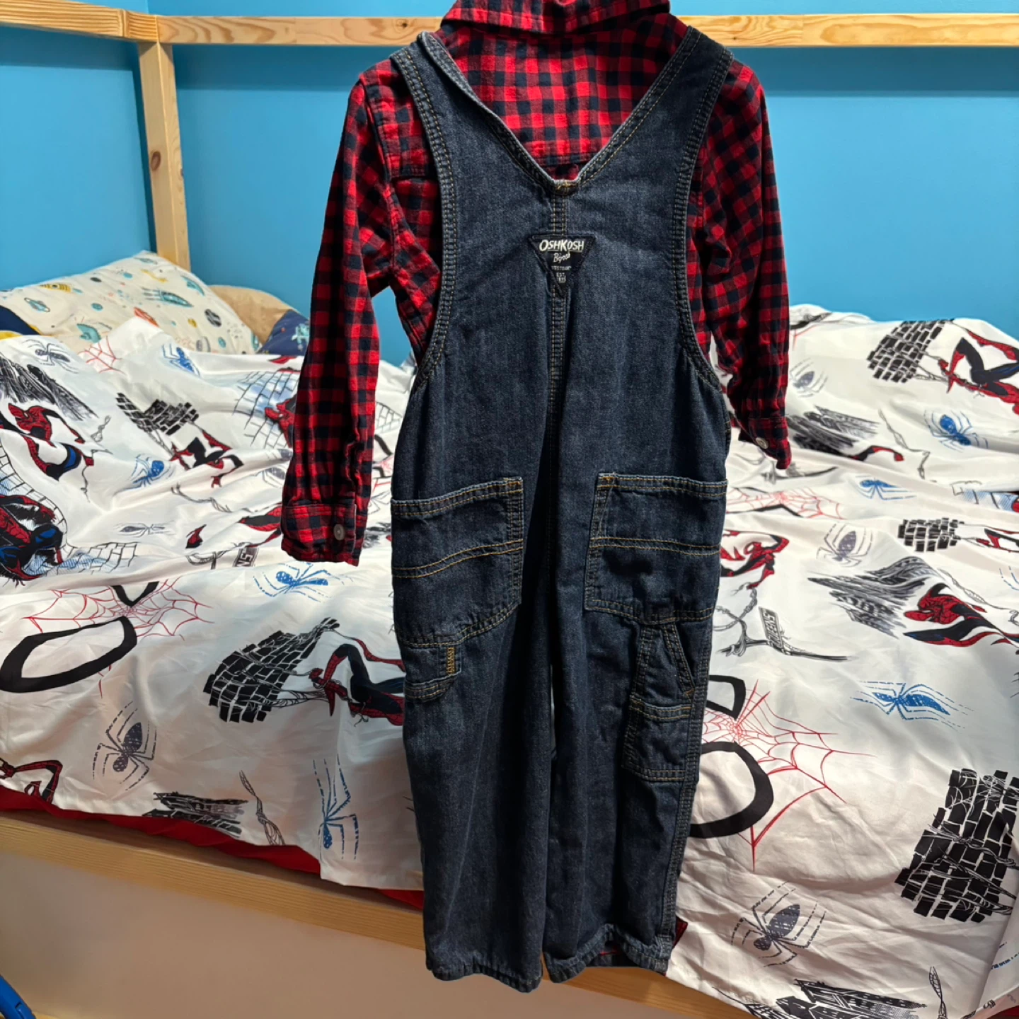 OshKosh B'gosh Overalls with Plaid Shirt - 2T - photo 2