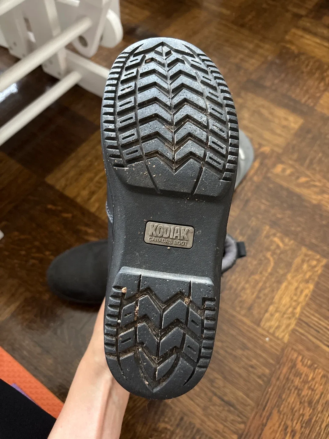 Kodiak Black Leather Chelsea Boots image indicator(5)