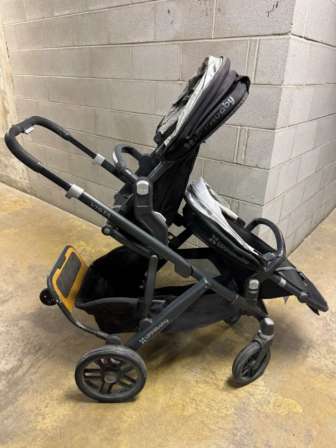 UPPAbaby Vista Stroller with Bassinet and RumbleSeat image indicator(2)