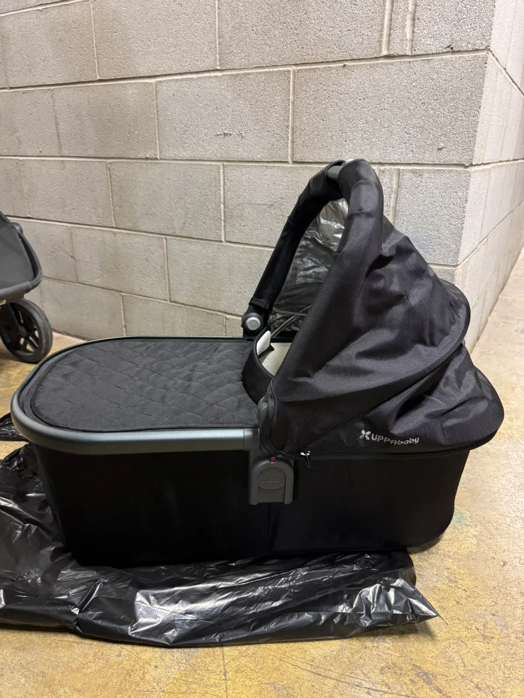 UPPAbaby Vista Stroller with Bassinet and RumbleSeat image indicator(7)