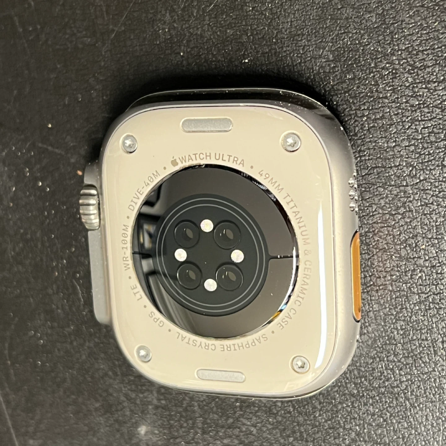 Apple Watch Ultra 49mm wifi and cellular - photo 3