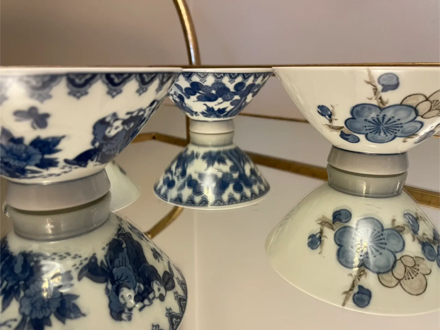 Set of 4 Blue & White Rice Bowls Vintage image indicator(6)