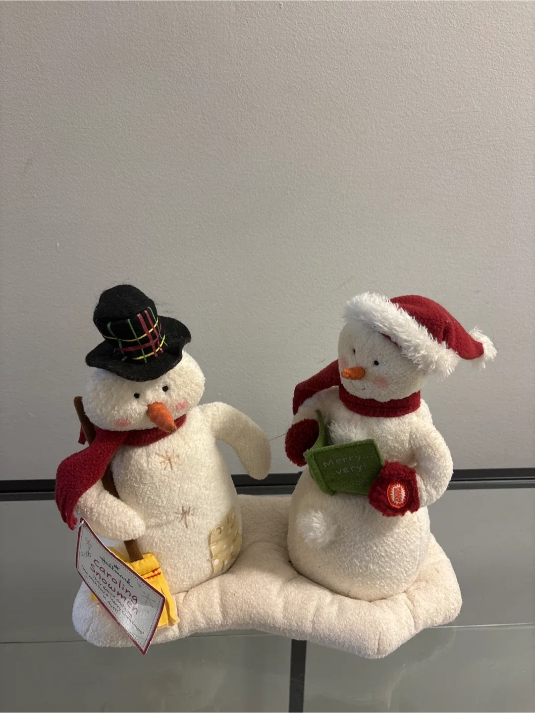 Hallmark Caroling Snowmen Plush Decoration image indicator(6)
