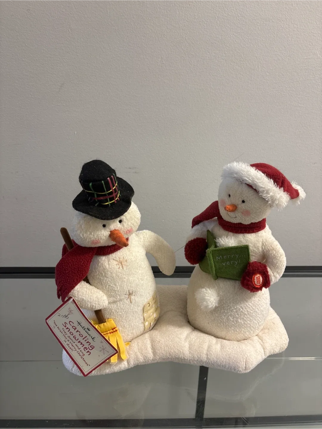 Hallmark Caroling Snowmen Plush Decoration image indicator(4)