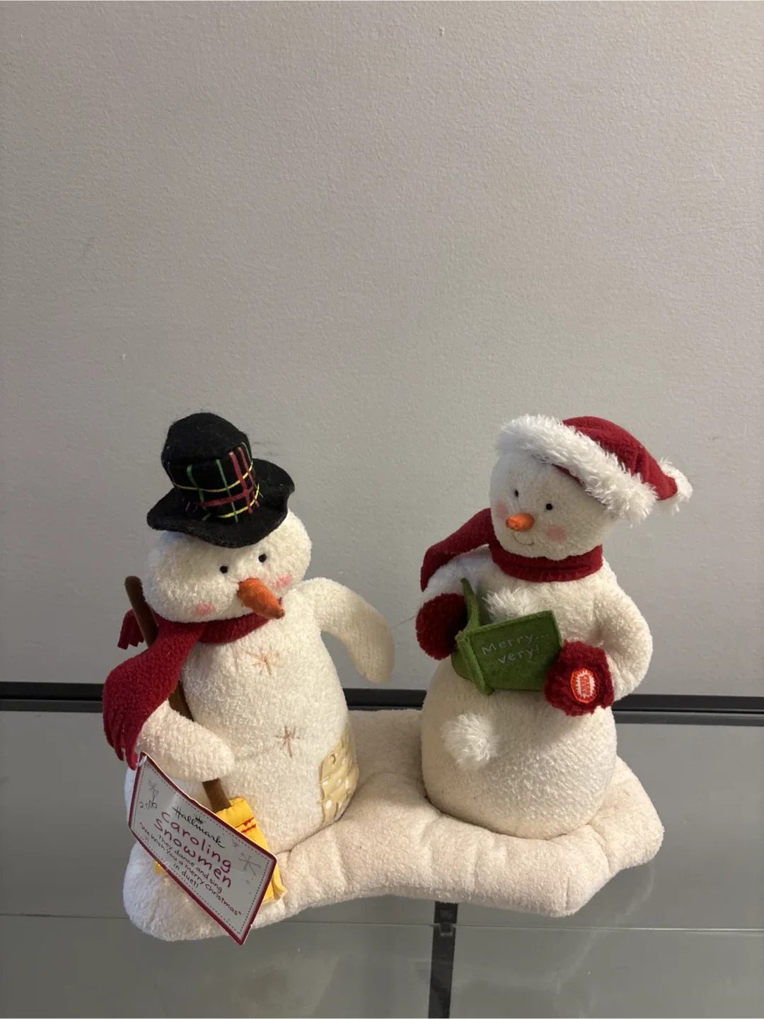 Hallmark Caroling Snowmen Plush Decoration image indicator(8)