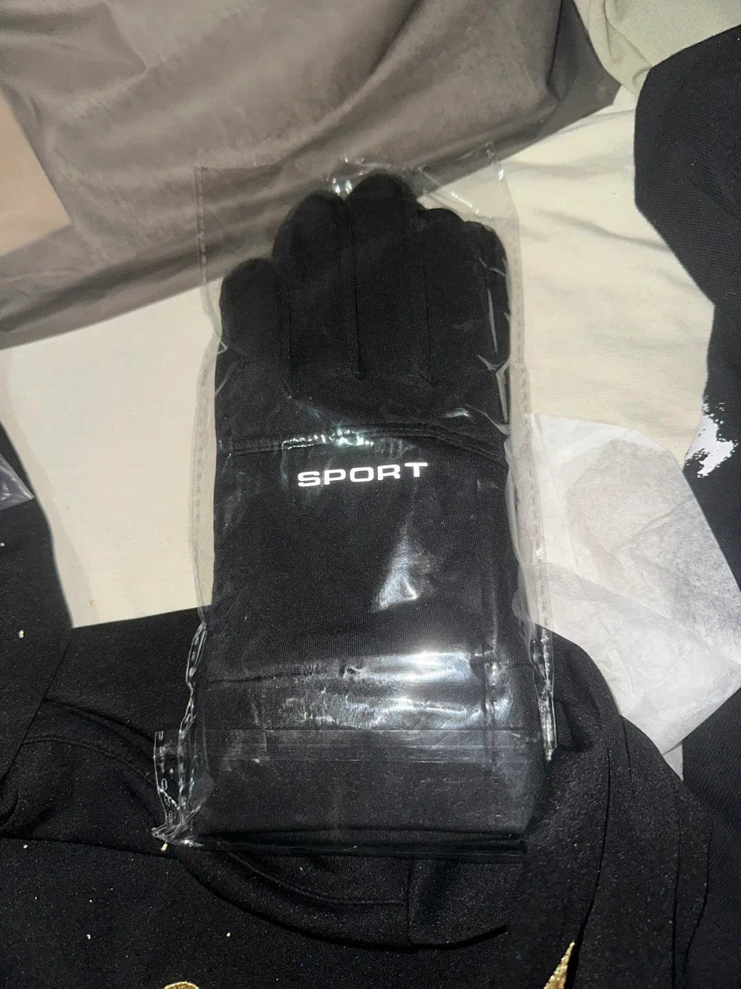SPORT Black Gloves image indicator(3)