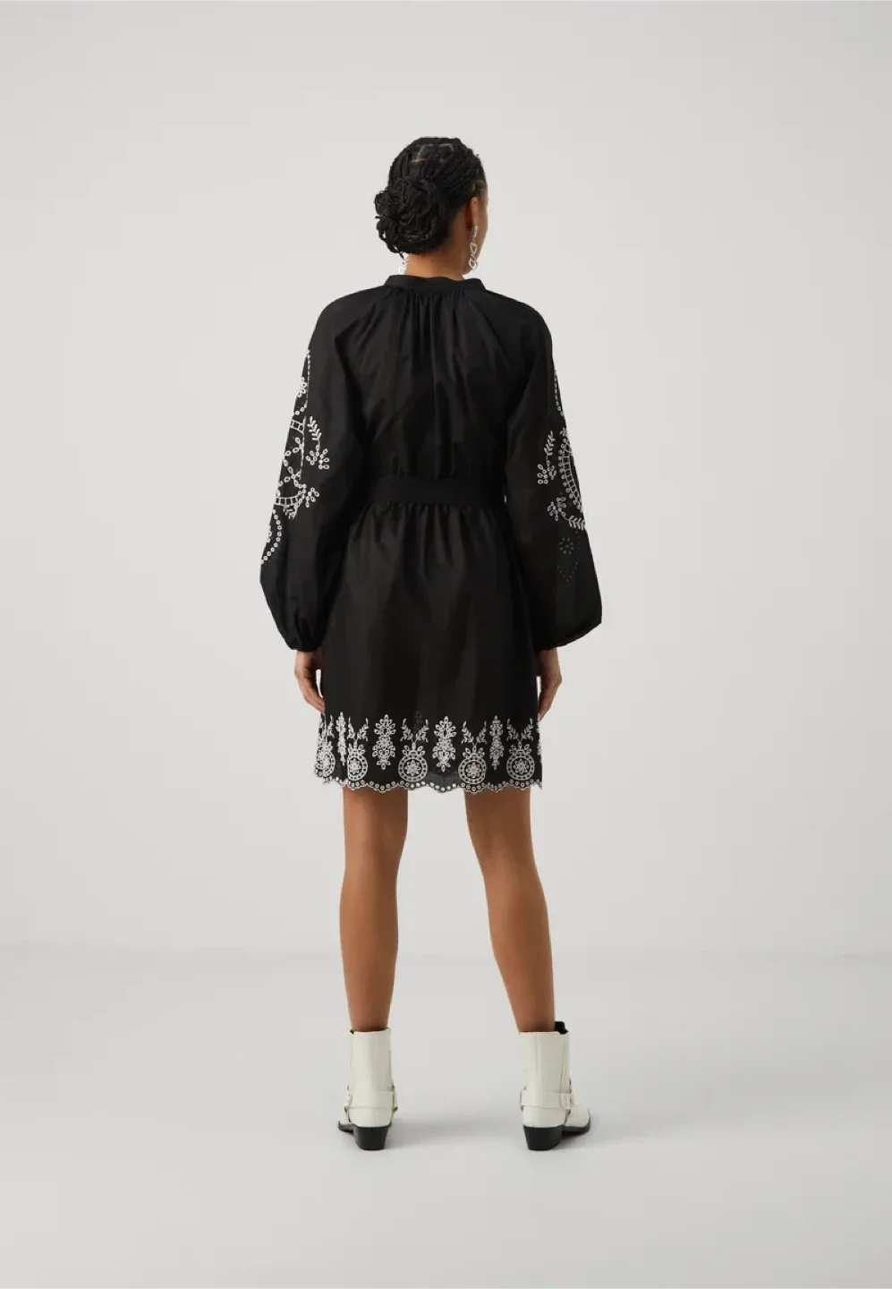 Only Black Sheer Flare Fit Embroidered Dress size XL image indicator(3)