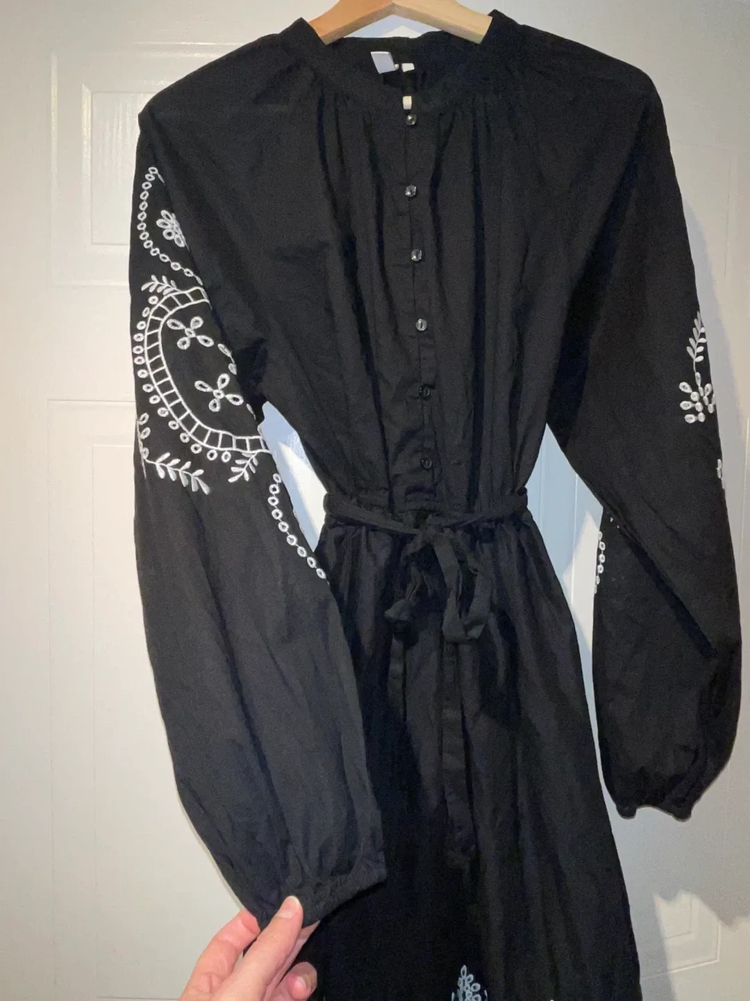 Only Black Sheer Flare Fit Embroidered Dress size XL image indicator(6)