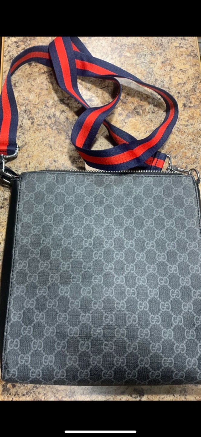 Gucci Crossbody Bag - photo 2