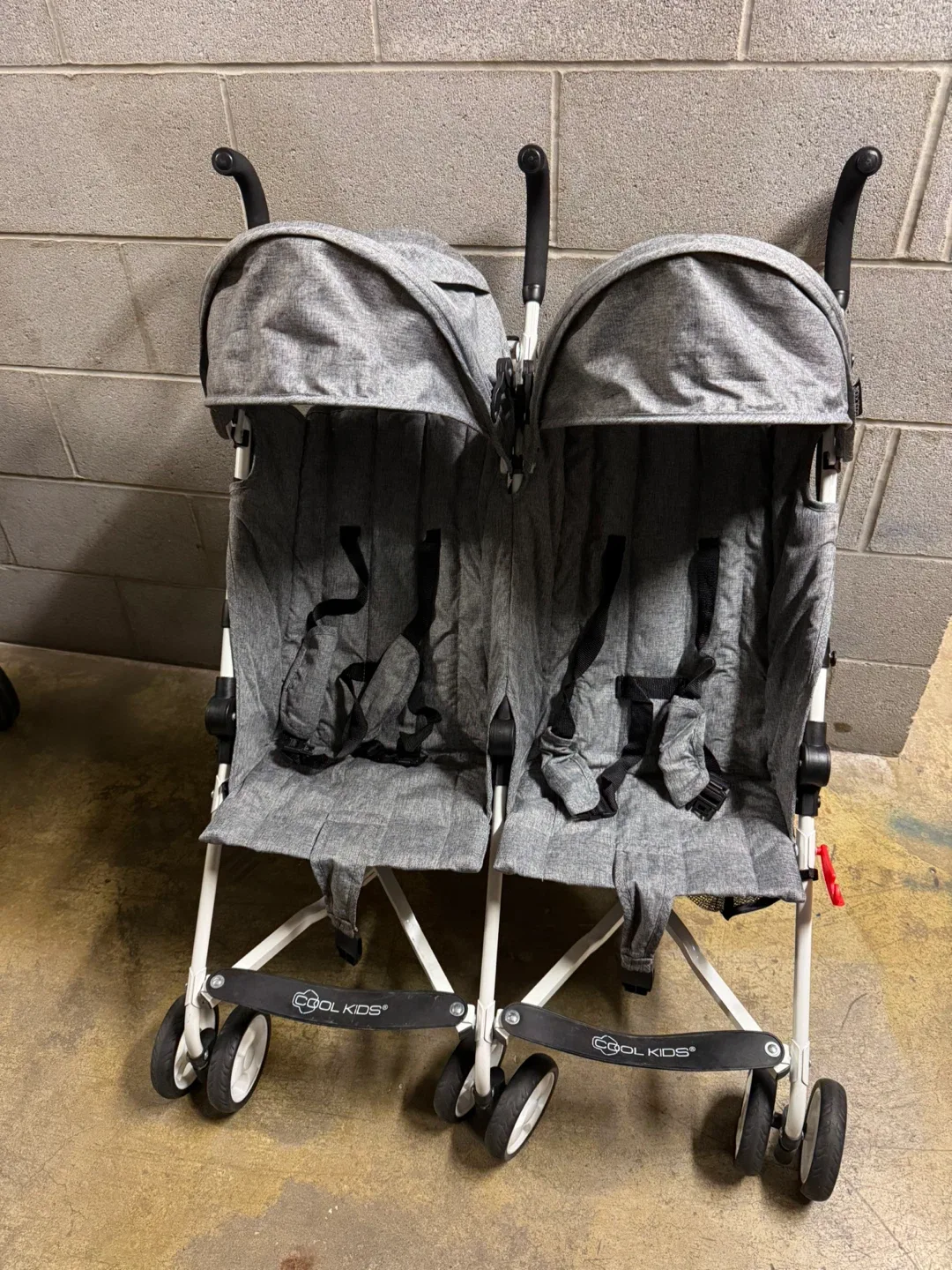 Cool Kids Double Stroller - Grey image indicator(2)