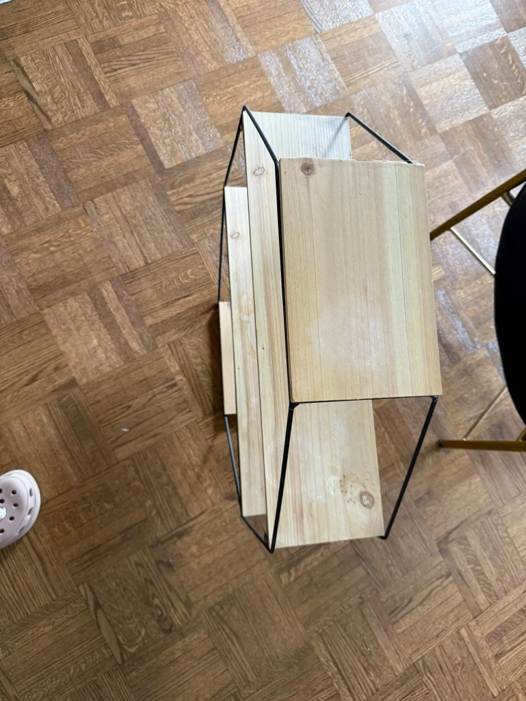 Wooden Hexagon Shelf thumbnail