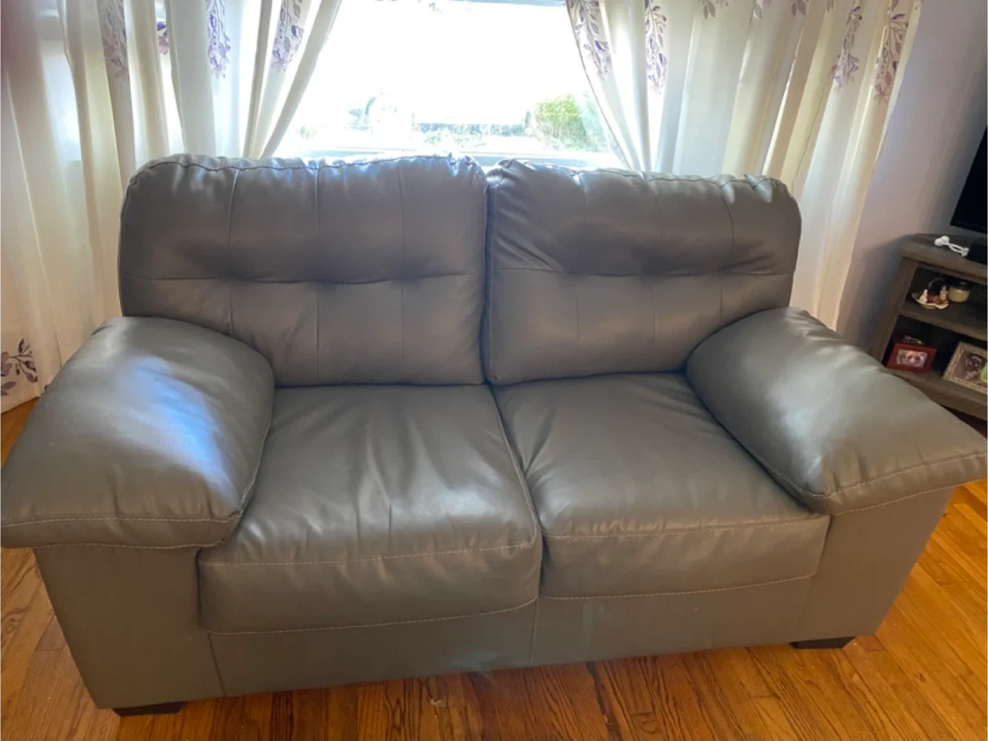 Gray Loveseat and sleeper Sofa image indicator(2)