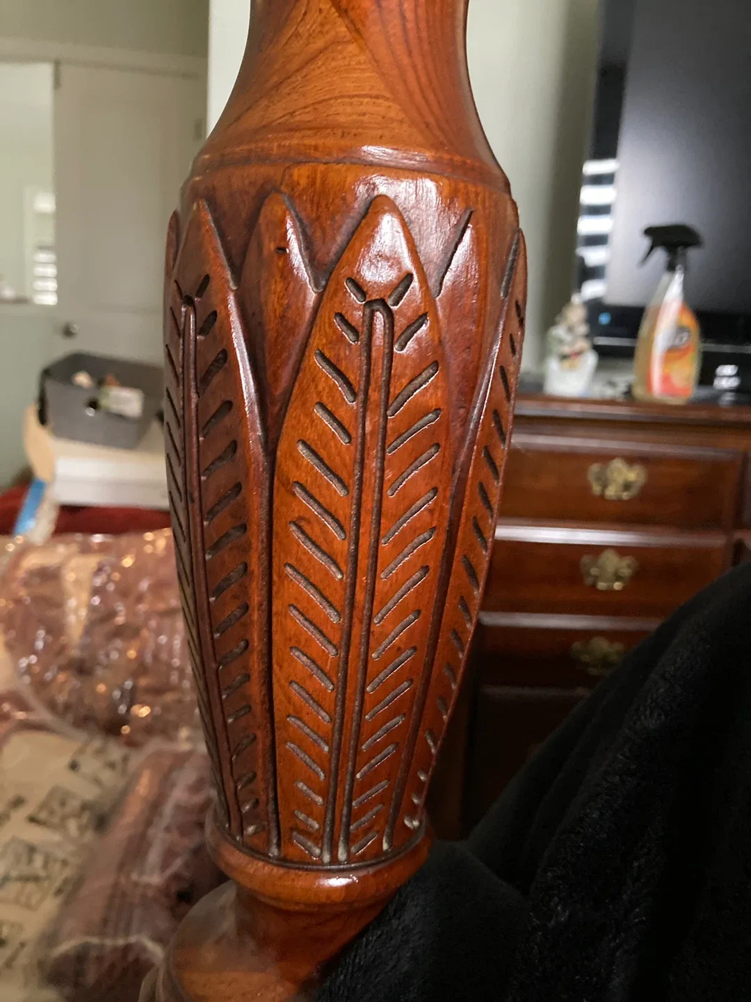 Vintage Cherrywood Poster Bed Frame & Dresser Set image indicator(2)