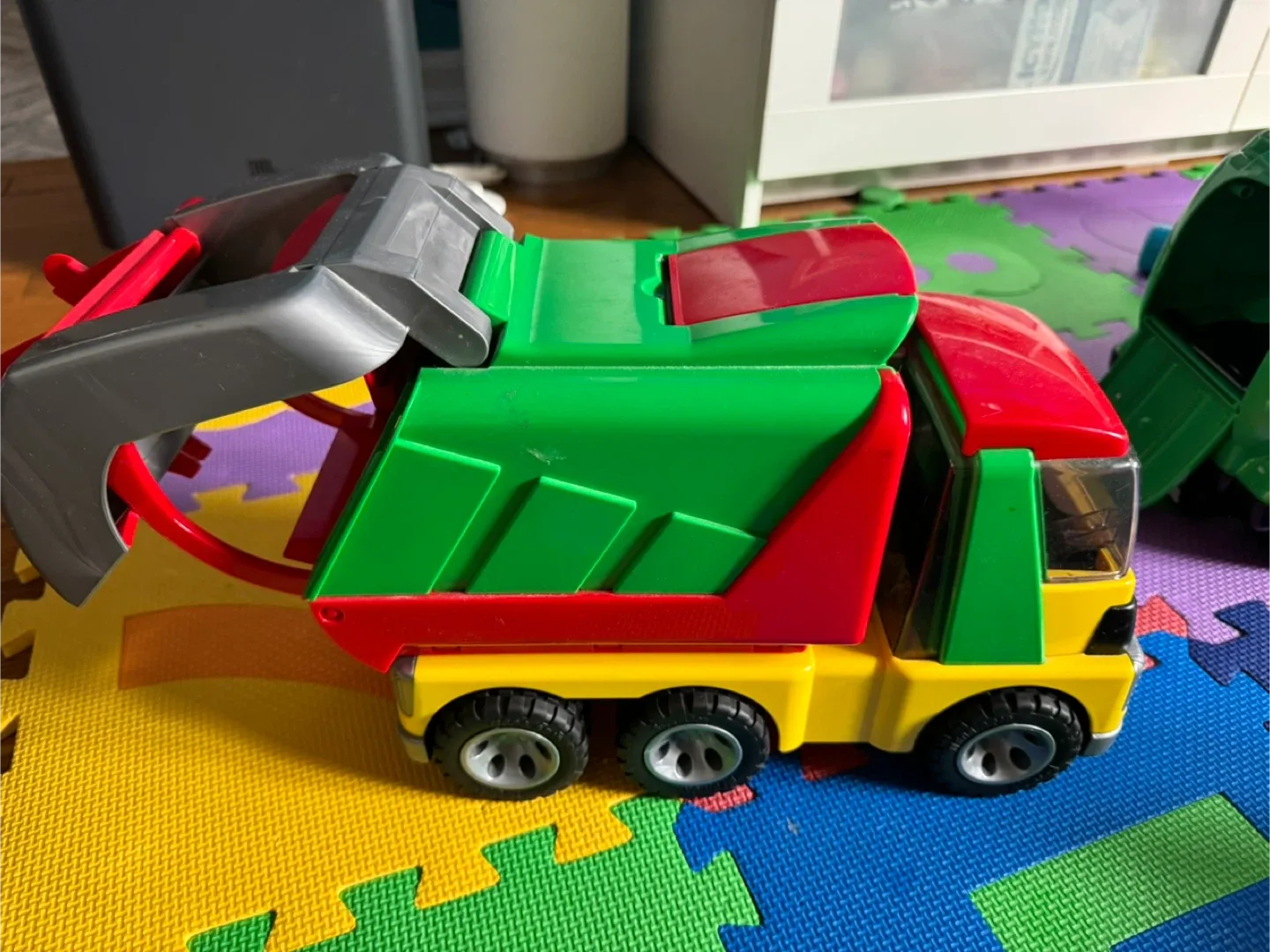 Toy Garbage Truck image indicator(2)