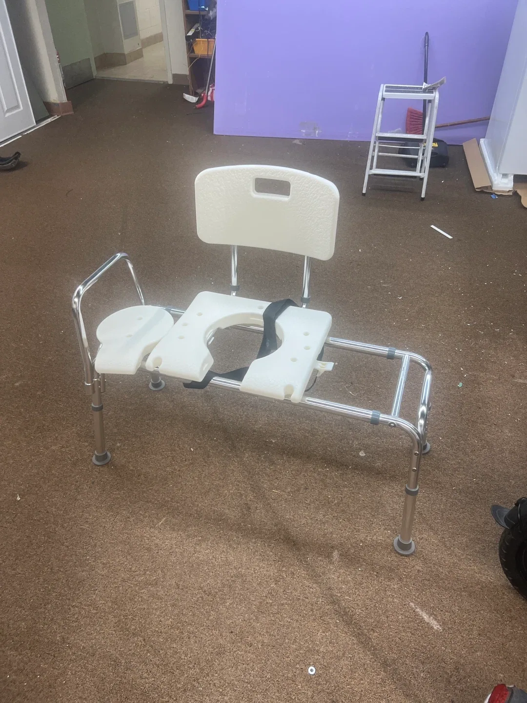 Adjustable Swivel Padded Transfer Bench image indicator(3)