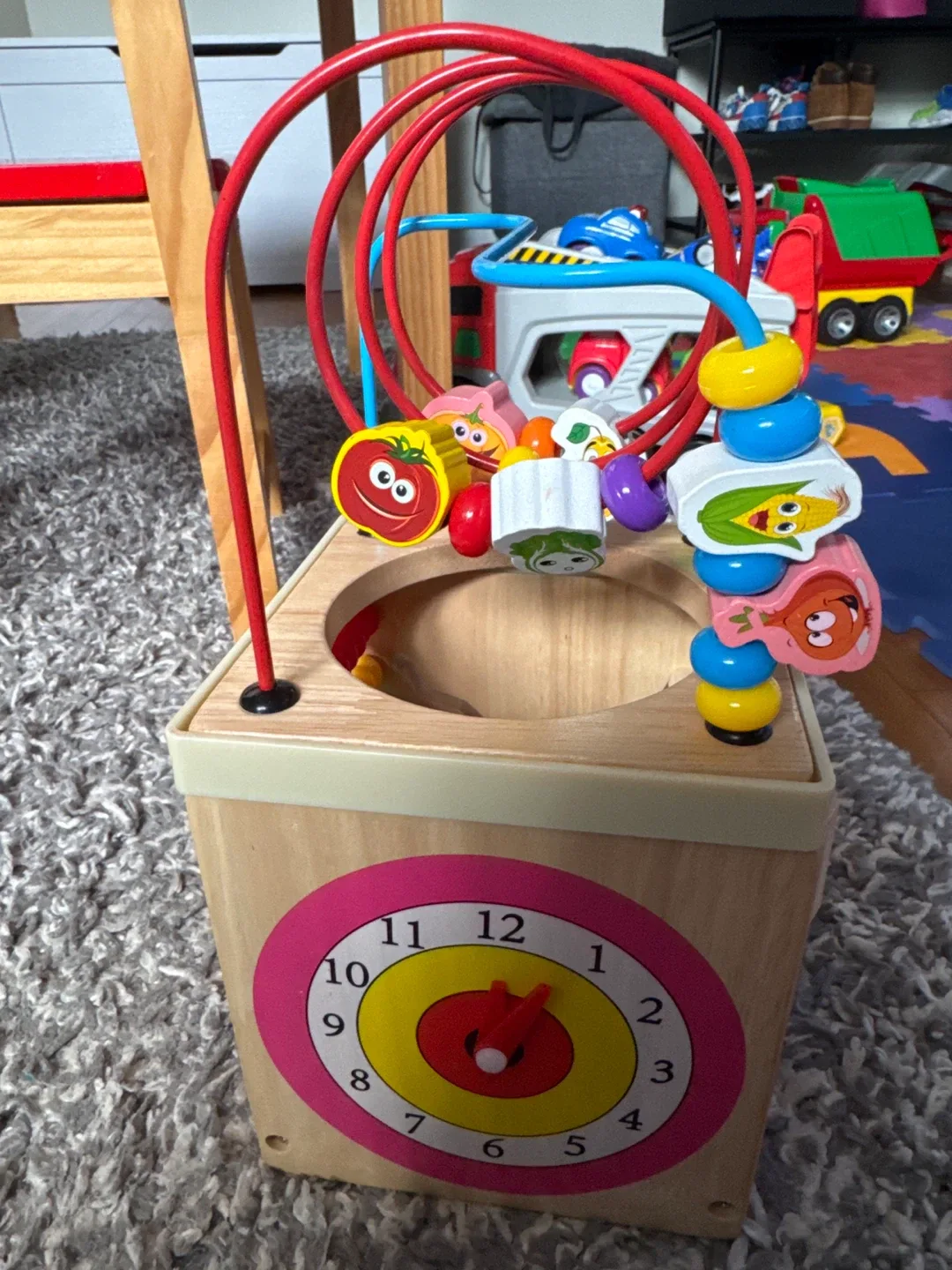 Wooden Activity Cube with Bead Maze image indicator(2)