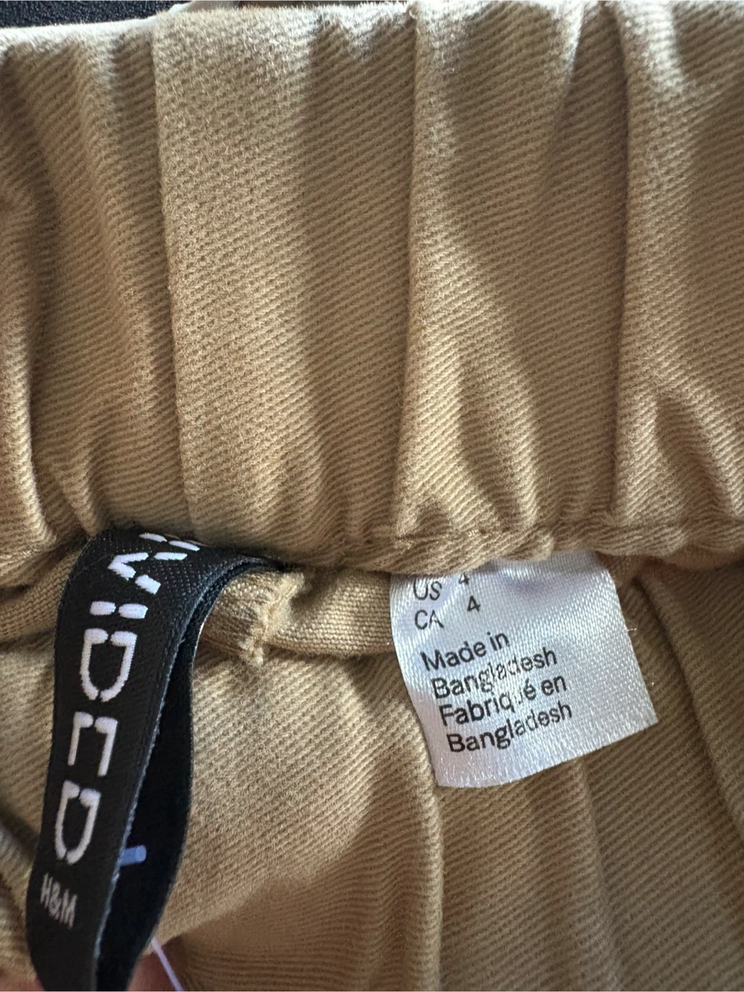 H&M Women’s Cargo Cuff Pants NWT - Sz 4 - photo 5