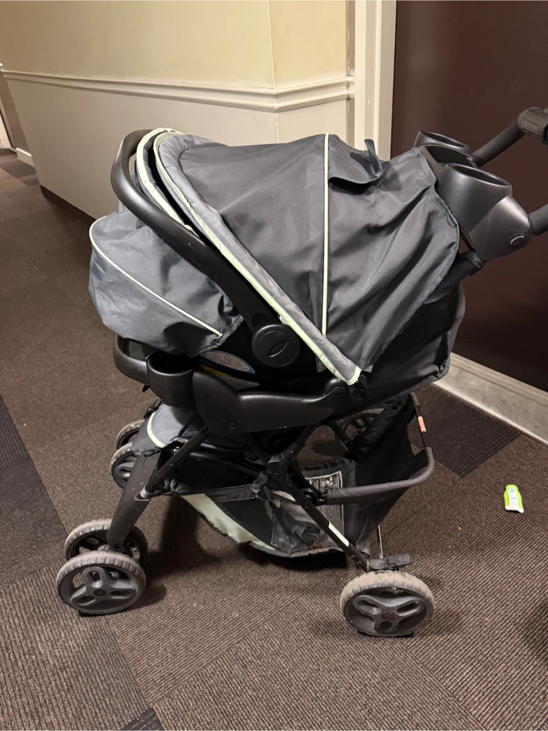 Graco Stroller and Infant Car Seat Combo - photo 2