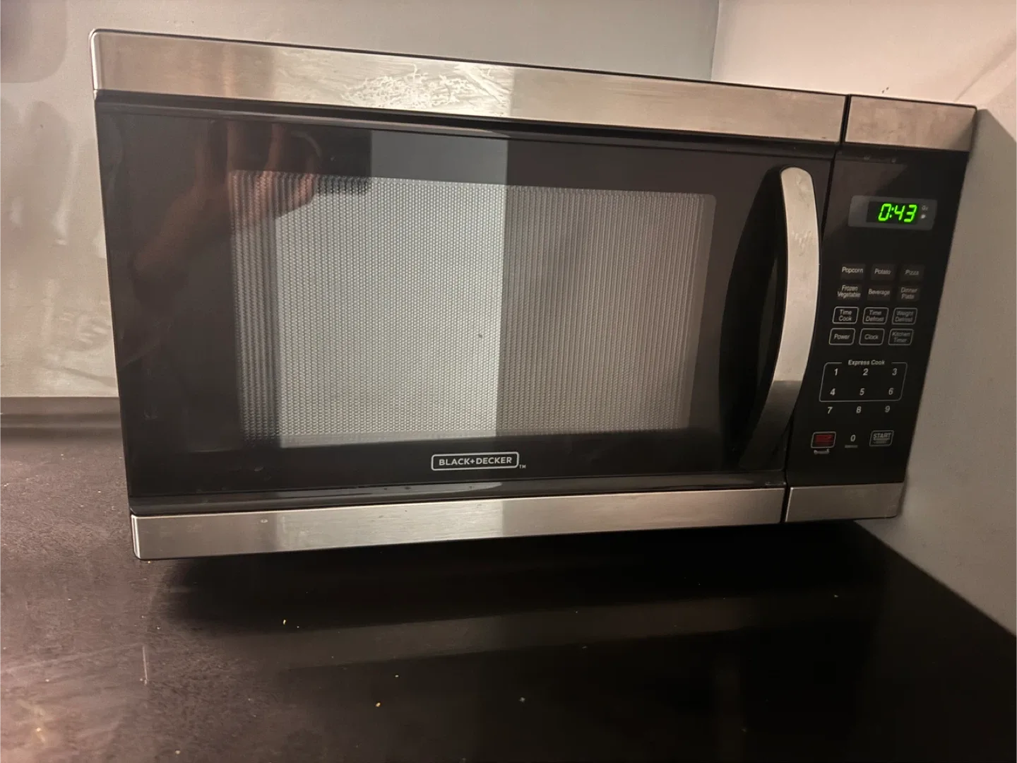 Microwave – Excellent Condition thumbnail