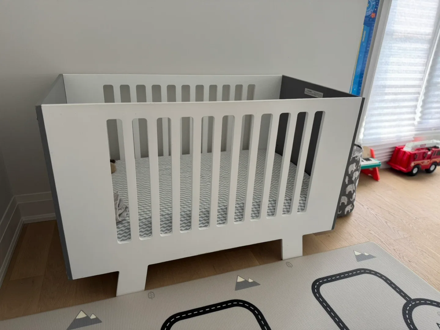 Baby Crib and Mattress image indicator(3)