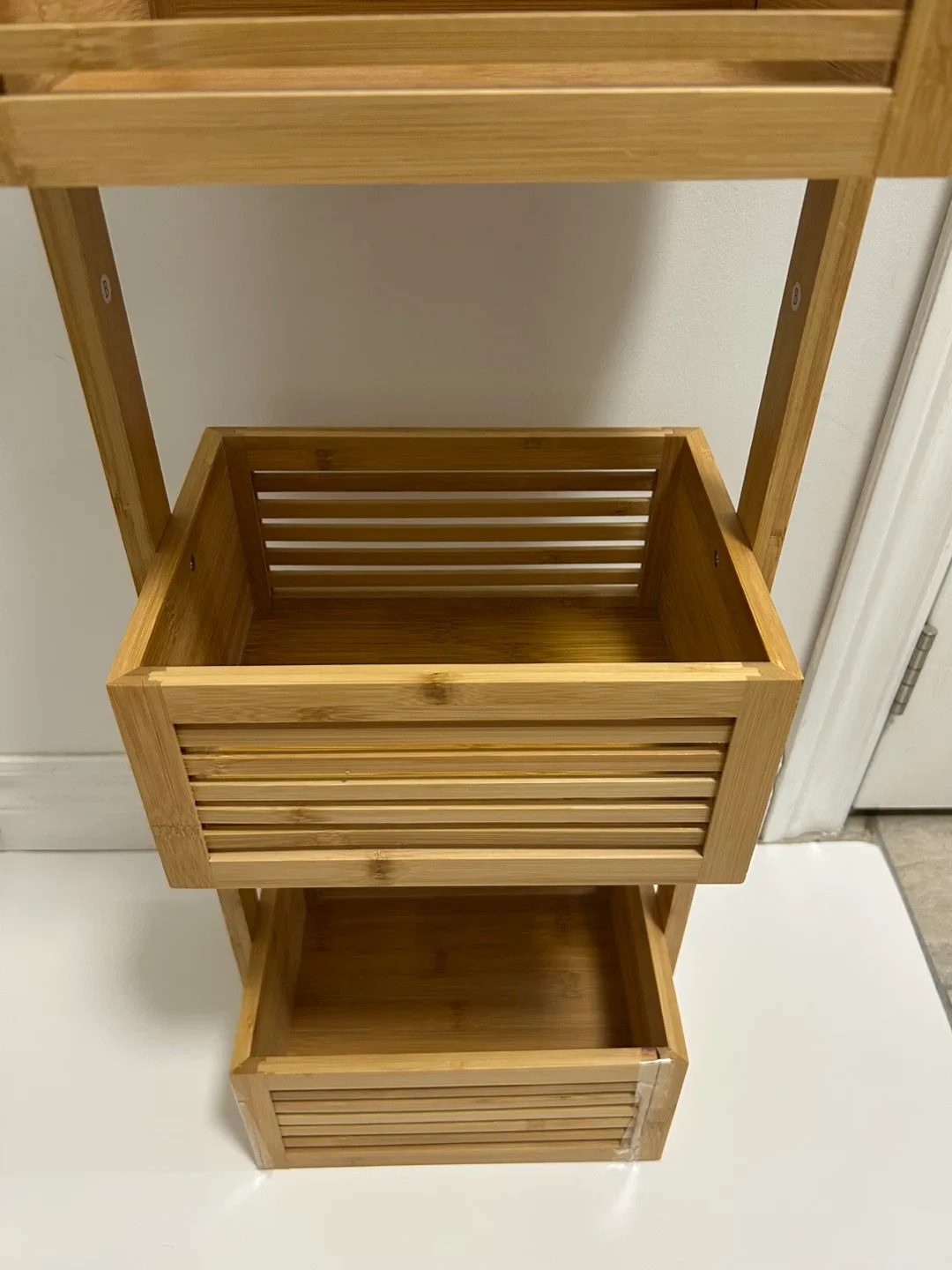 🥕Preowned minor corner cracks Bamboo 3-Tier Basket Shelf storage image indicator(2)