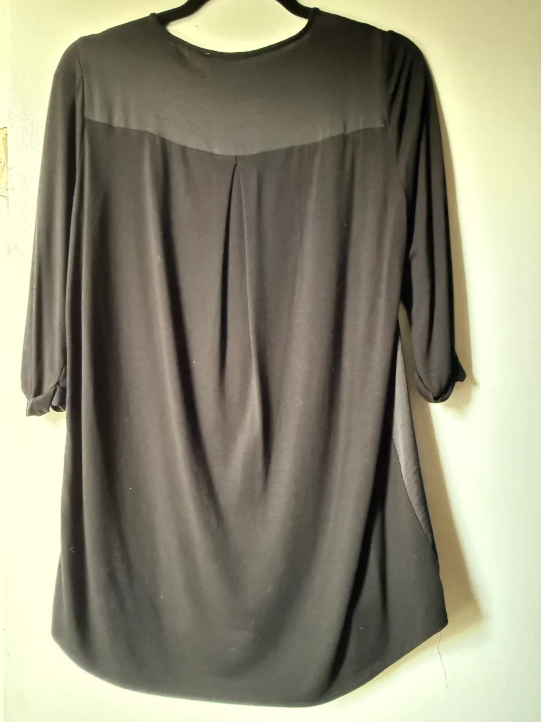 Vince Camuto Black Blouse - Size XS image indicator(2)