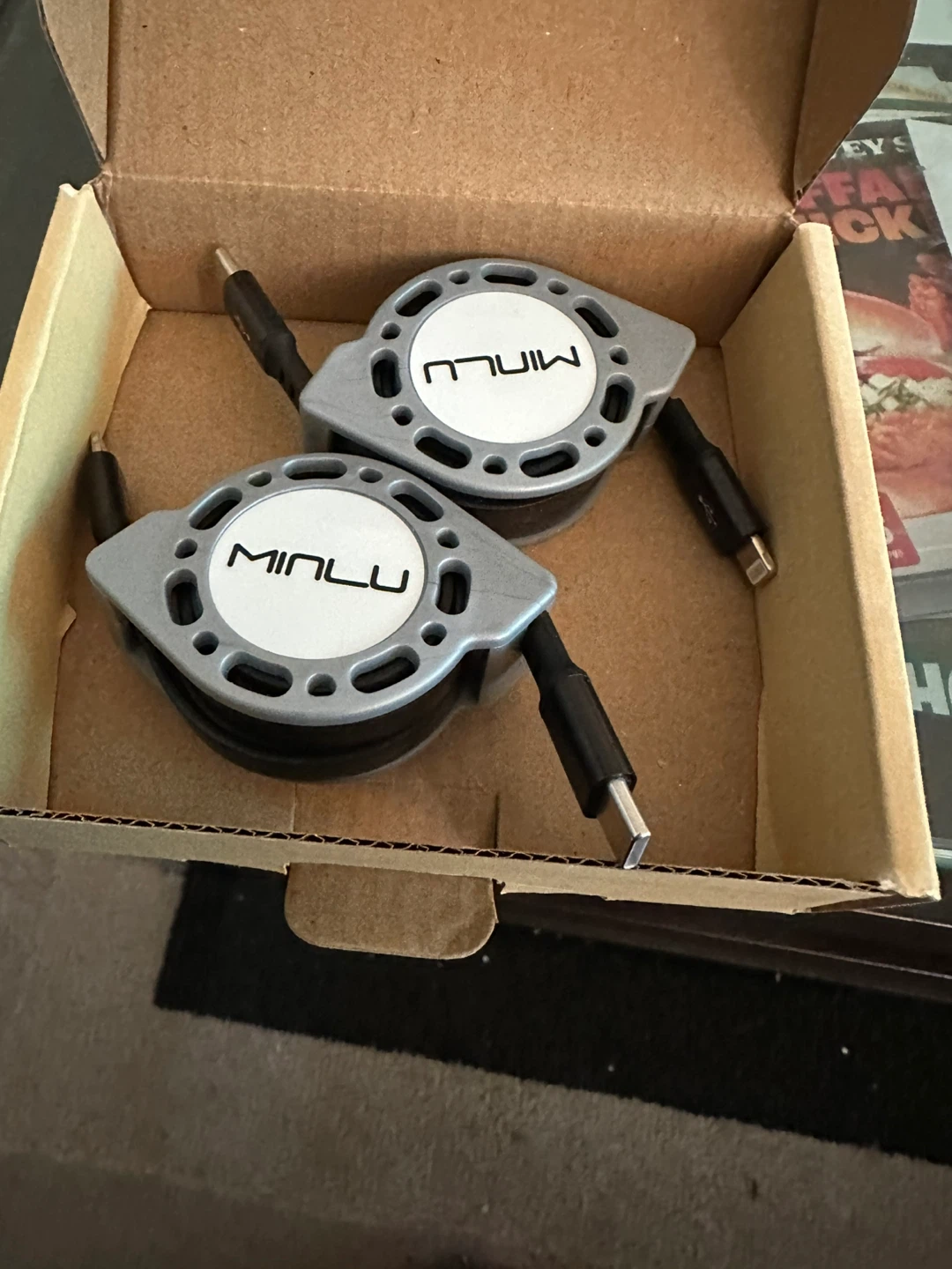 MINLU Retractable iPhone Charger Cable