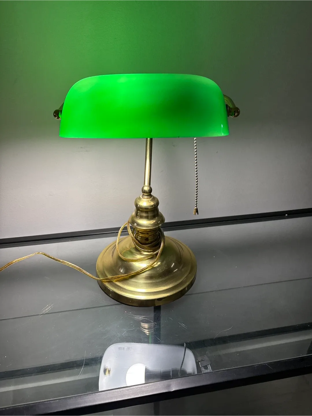Vintage brass Banker's Lamp - Green Glass & Brass Finish image indicator(5)