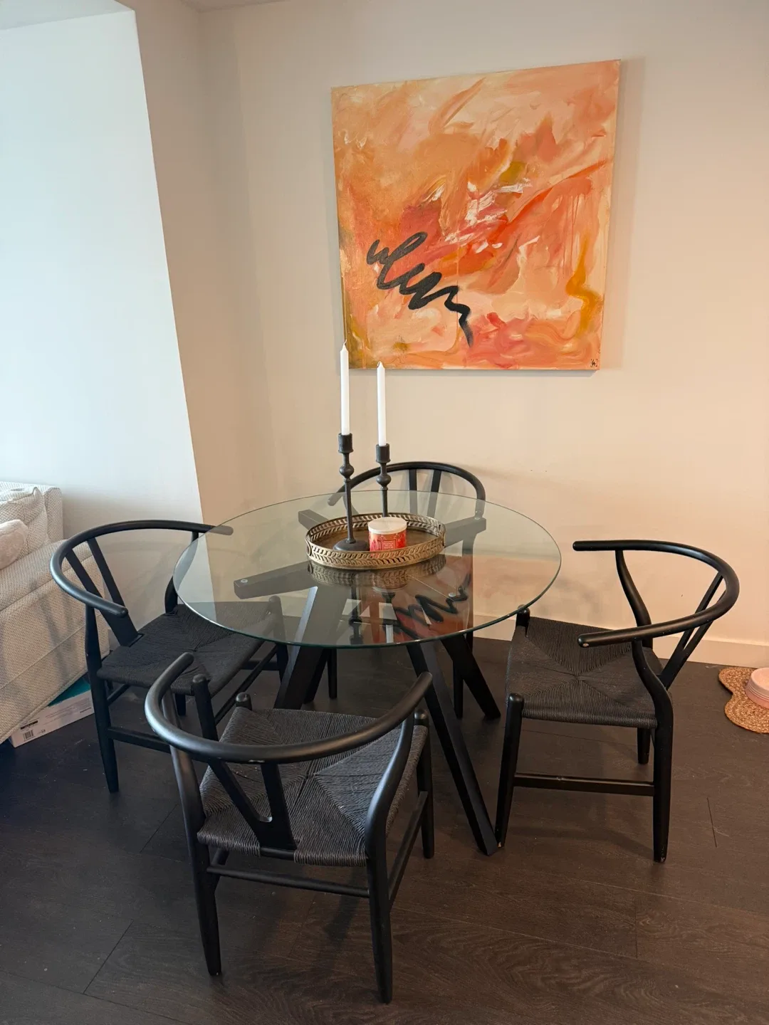 Glass Round Dining Table with 4 Wishbone Chairs