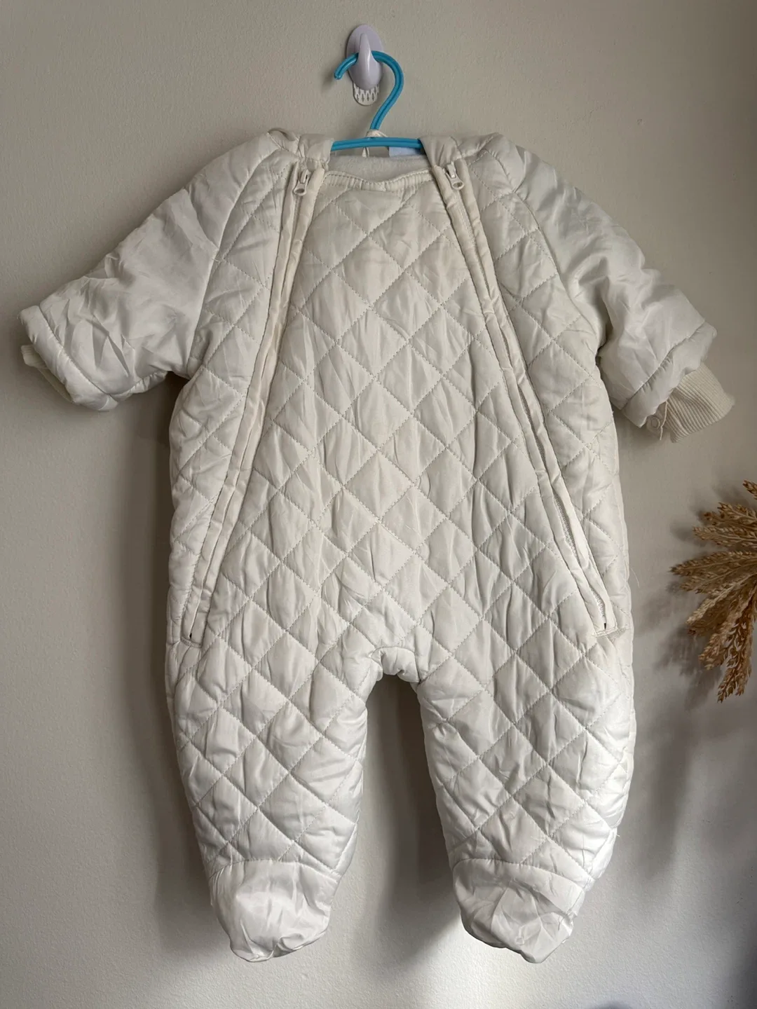 Baby Place Snowsuit 0-3 Months - White thumbnail