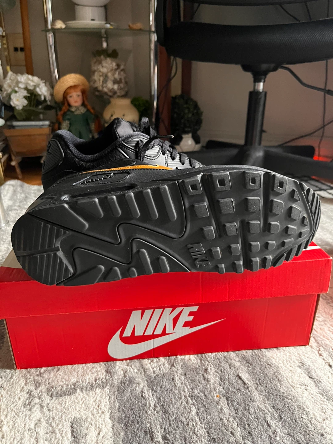 Nike Air Max 90 Essential Black/Gold - Size 12 - photo 3