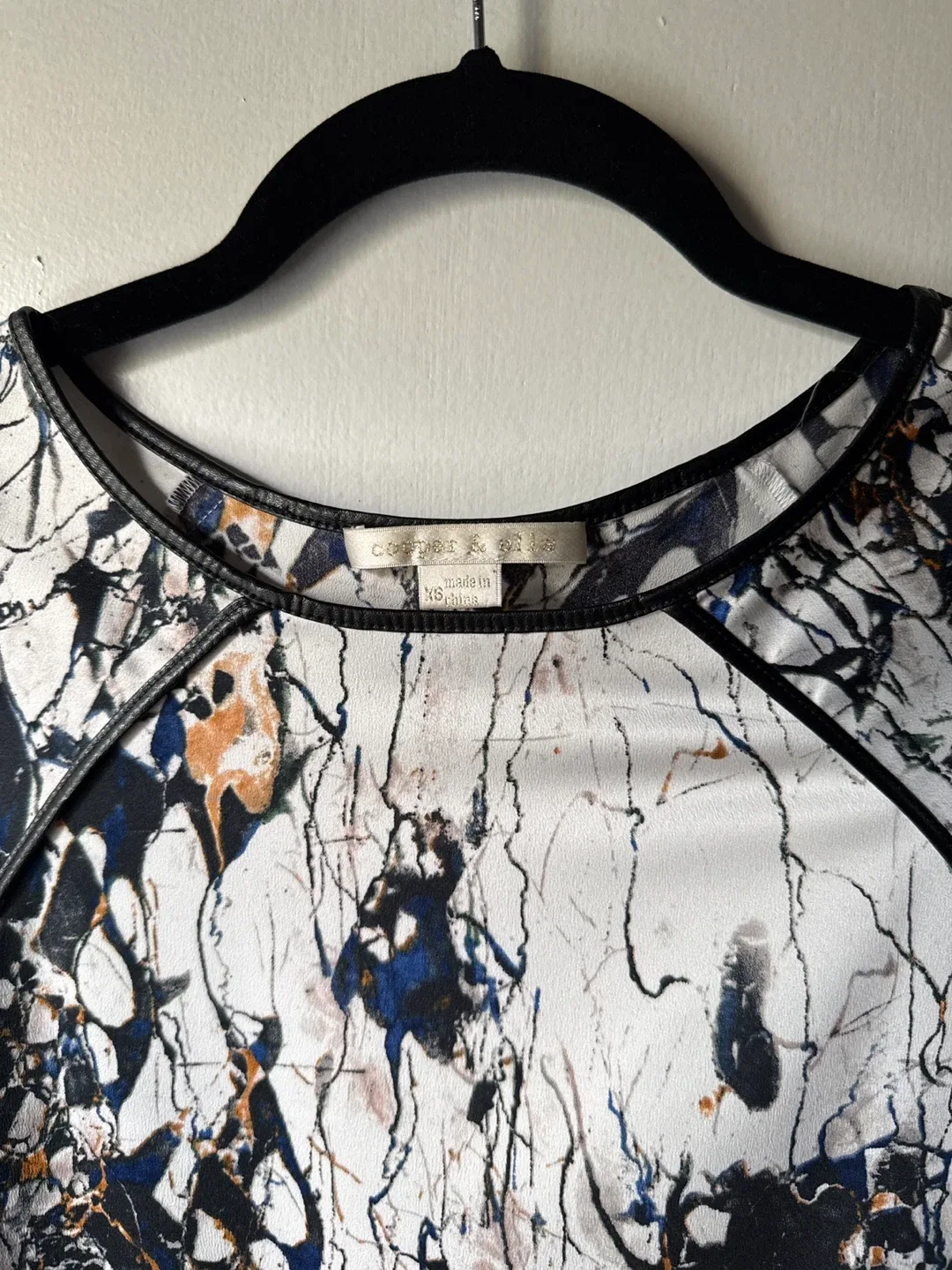 Cooper & Ella XS Top image indicator(2)