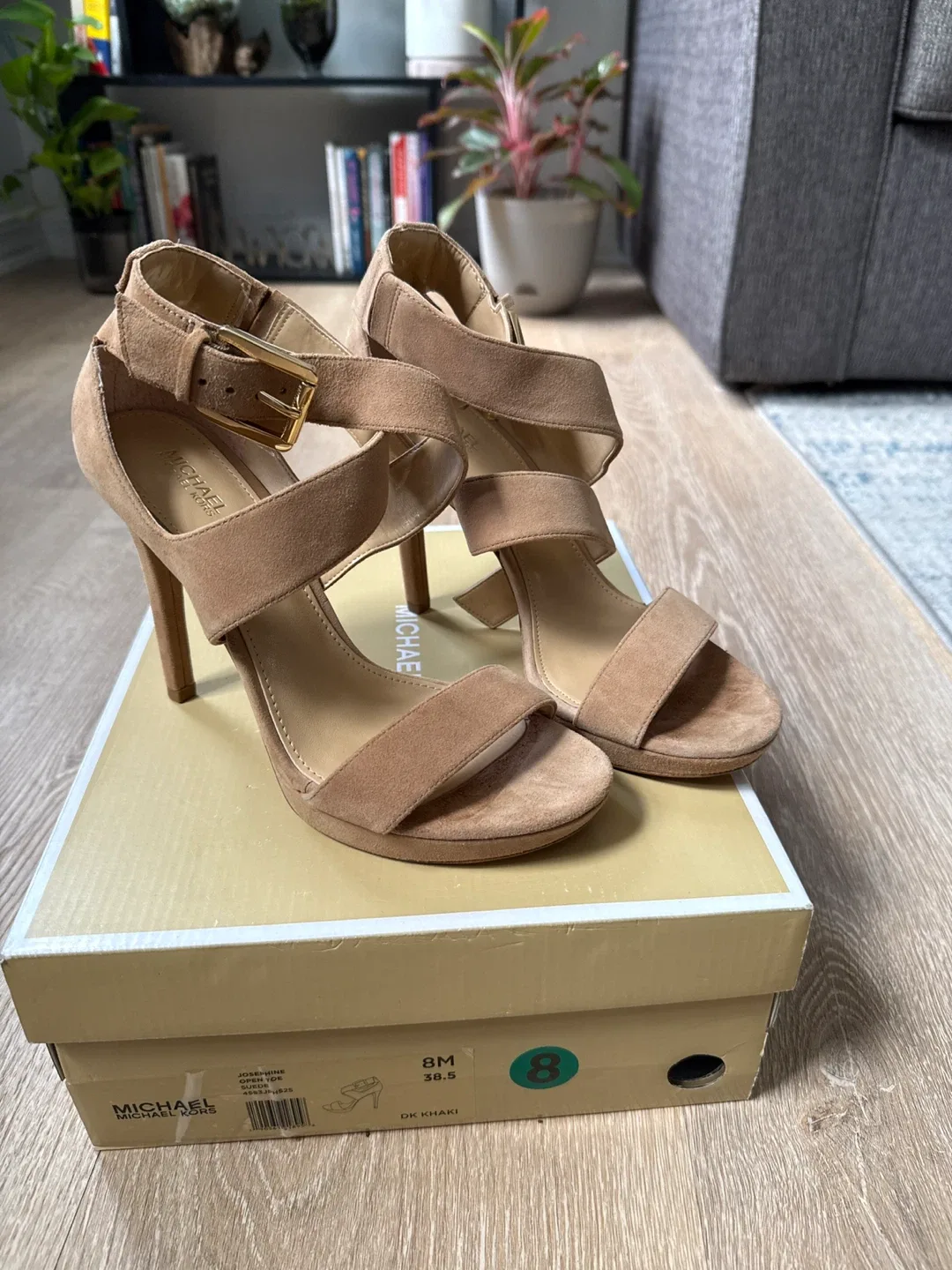Michael Kors Khaki Suede Heels - Size 8 image indicator(2)