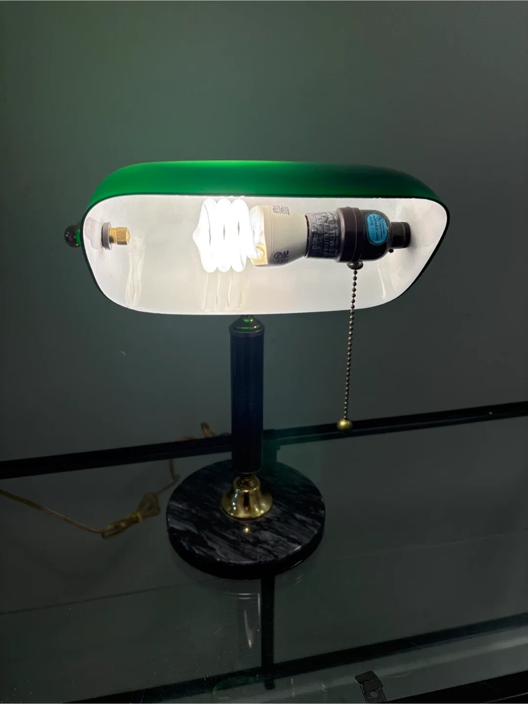Vintage Green Banker's Lamp with Marble Base image indicator(8)