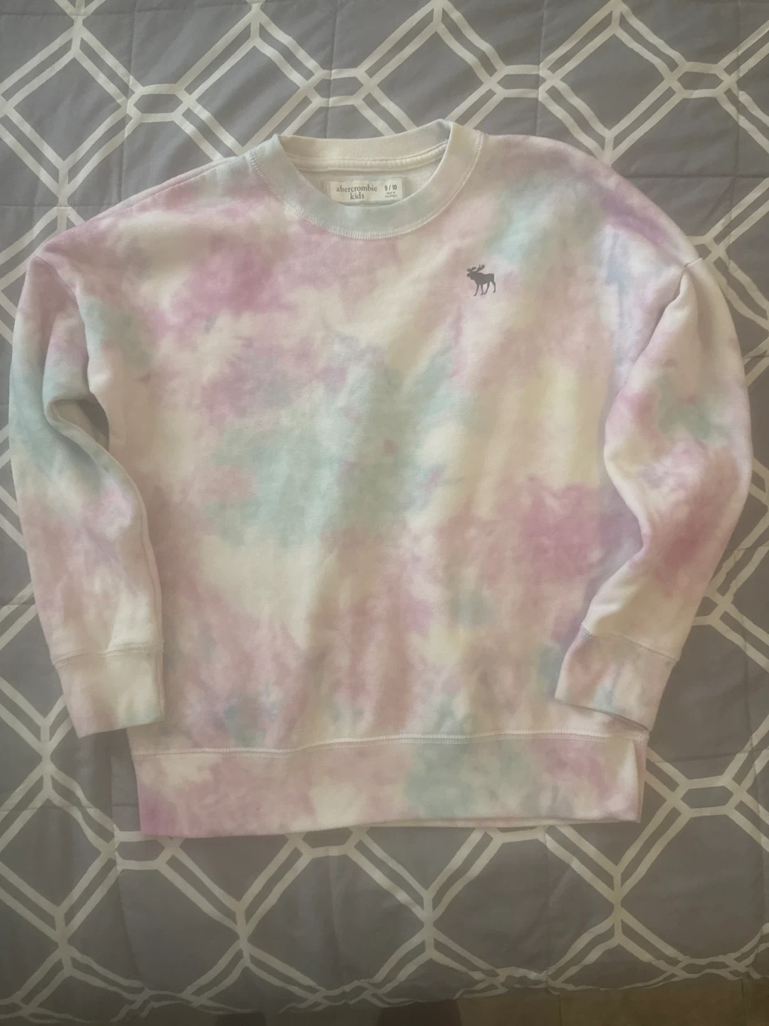 Abercrombie Kids Tie-Dye sweatsuit