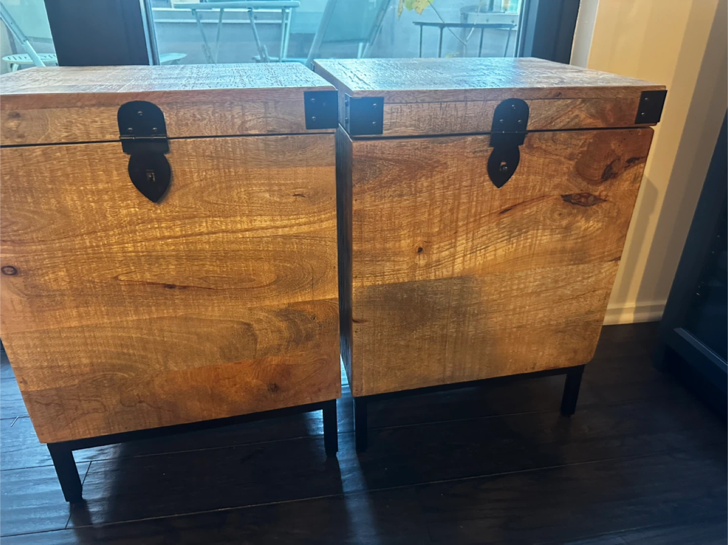 Wooden Storage Trunk Side Table - photo 3