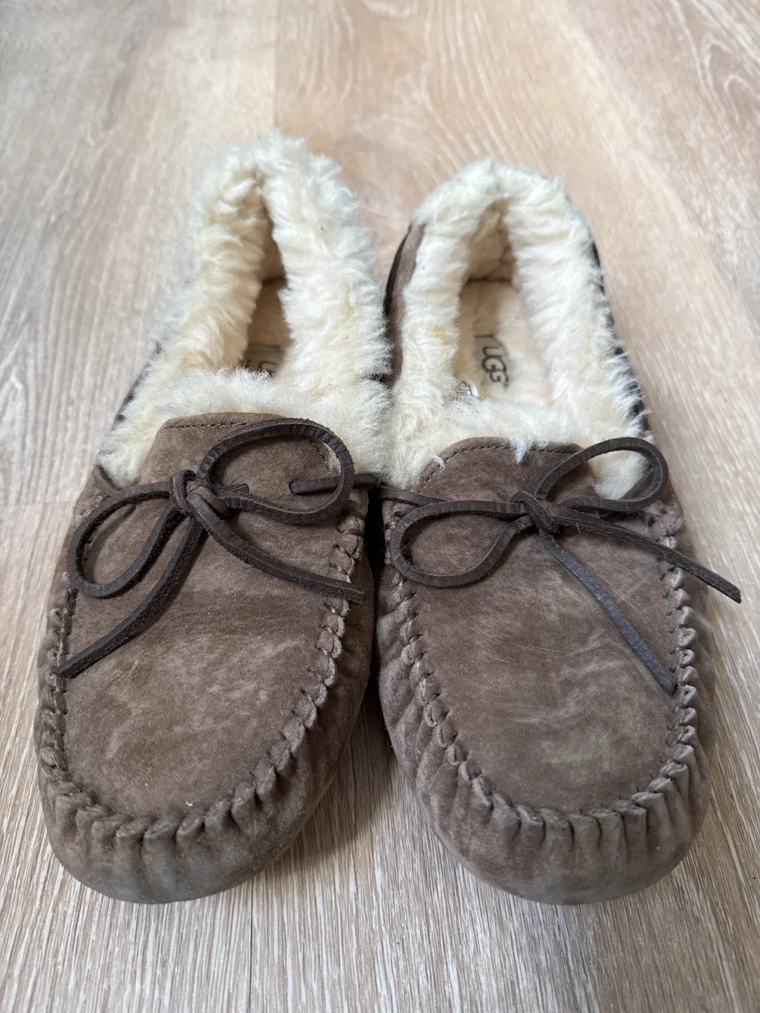 UGG Women's Dakota Moccasin Slippers, Size 7