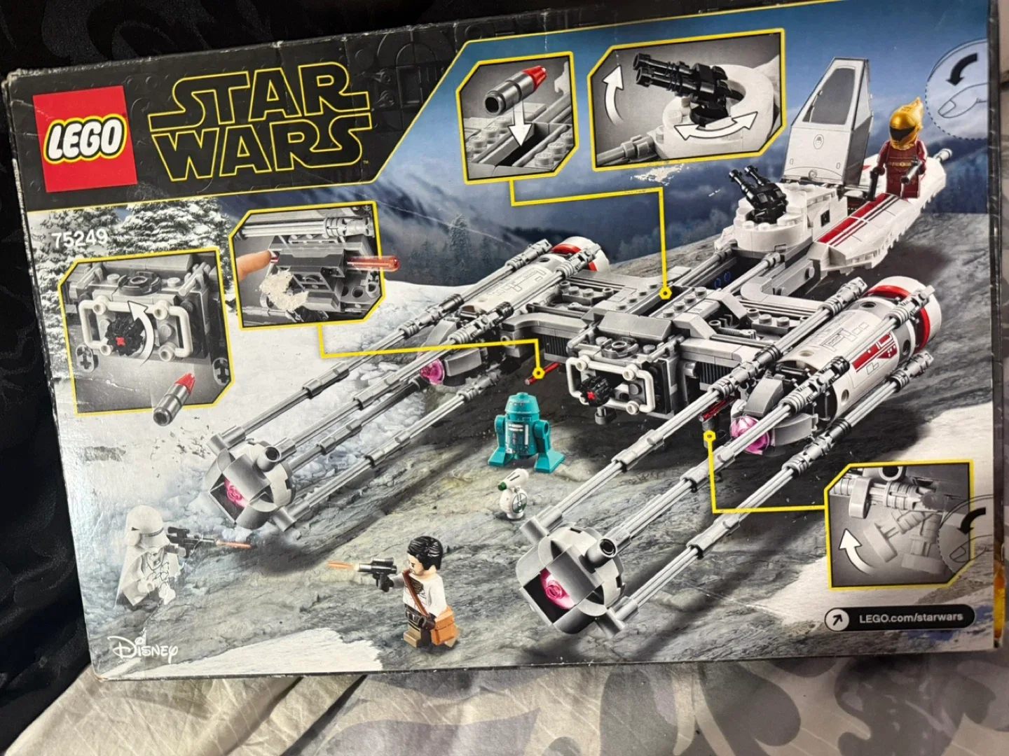 LEGO Star Wars Snowspeeder 75268 image indicator(2)
