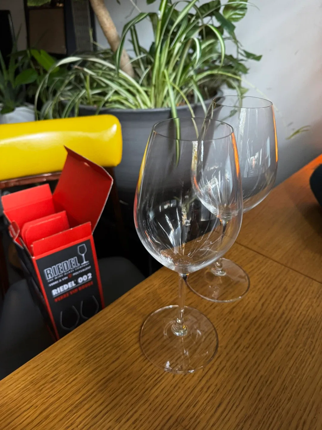 Riedel Extreme Cabernet Wine Glass - Set of 2 | UNOPENED image indicator(7)