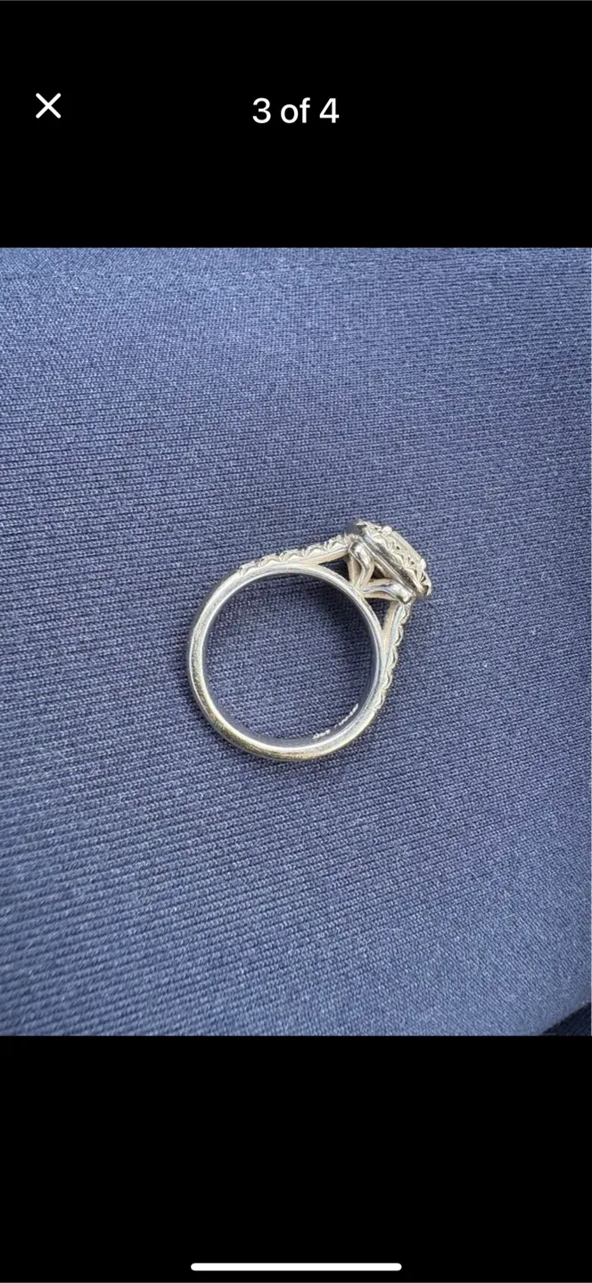 Custom 14kt White Gold Diamond Ring image indicator(3)
