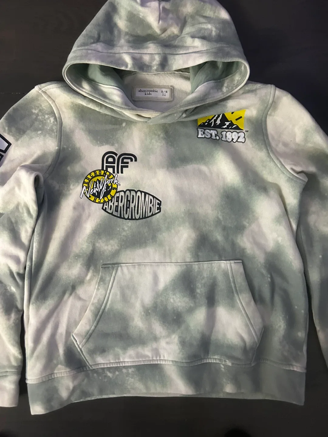 Abercrombie Kids Hoodie - Size 15/16 image indicator(3)