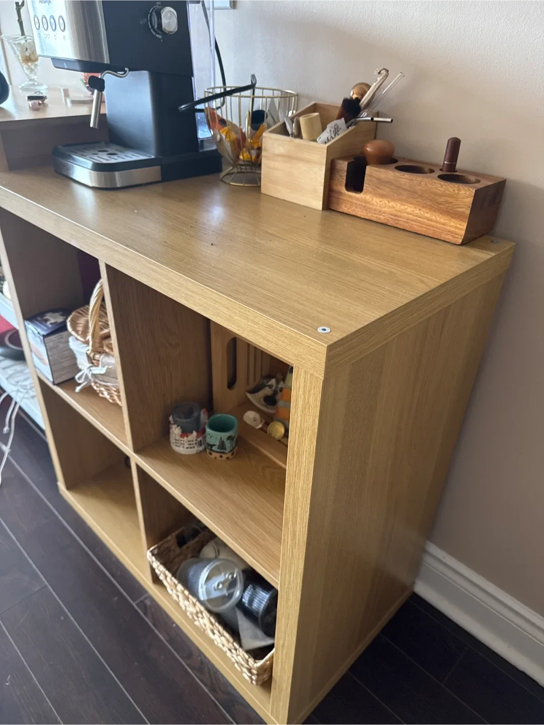 Kallax Shelf Unit image indicator(2)