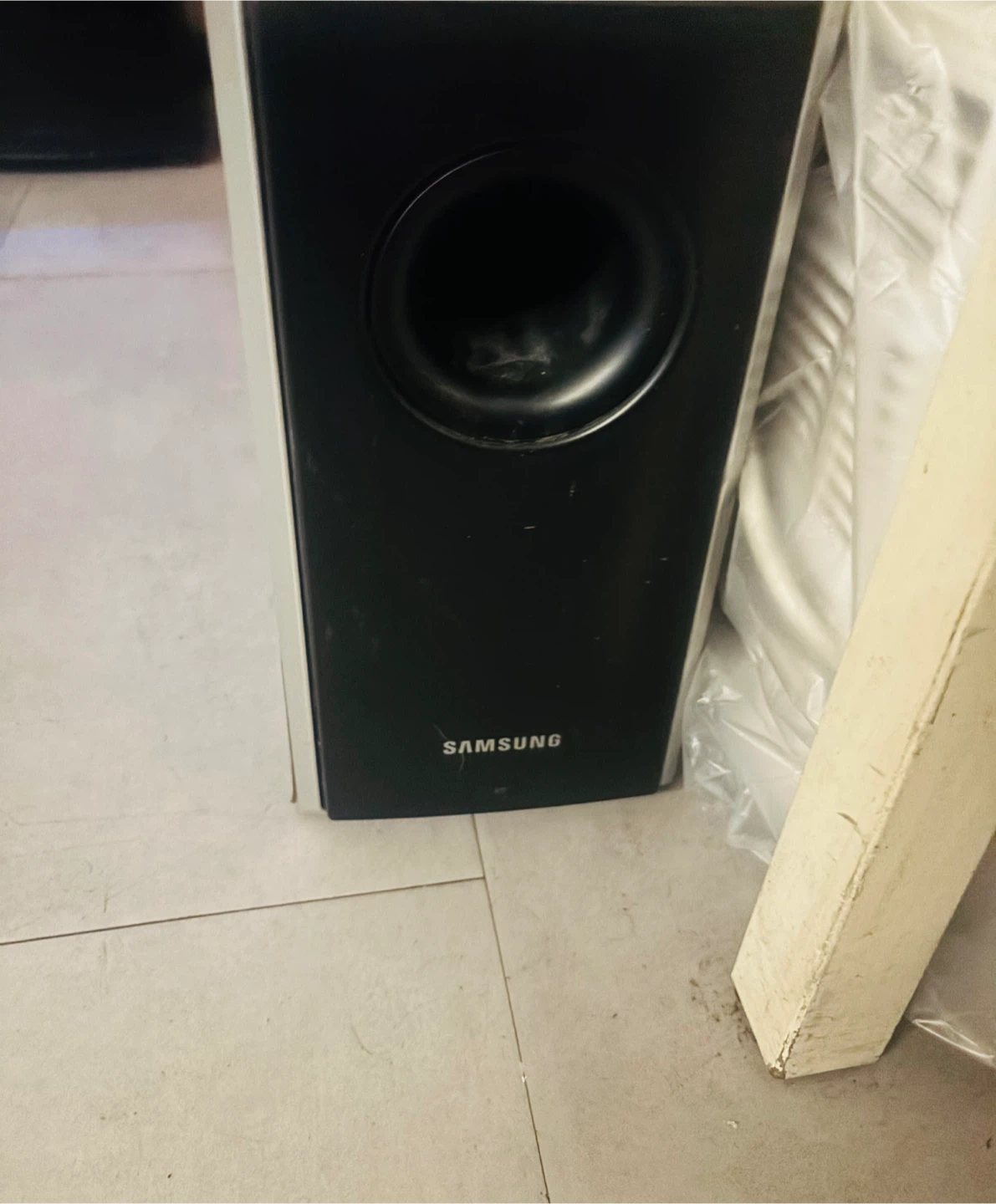 Samsung Subwoofer - photo 2