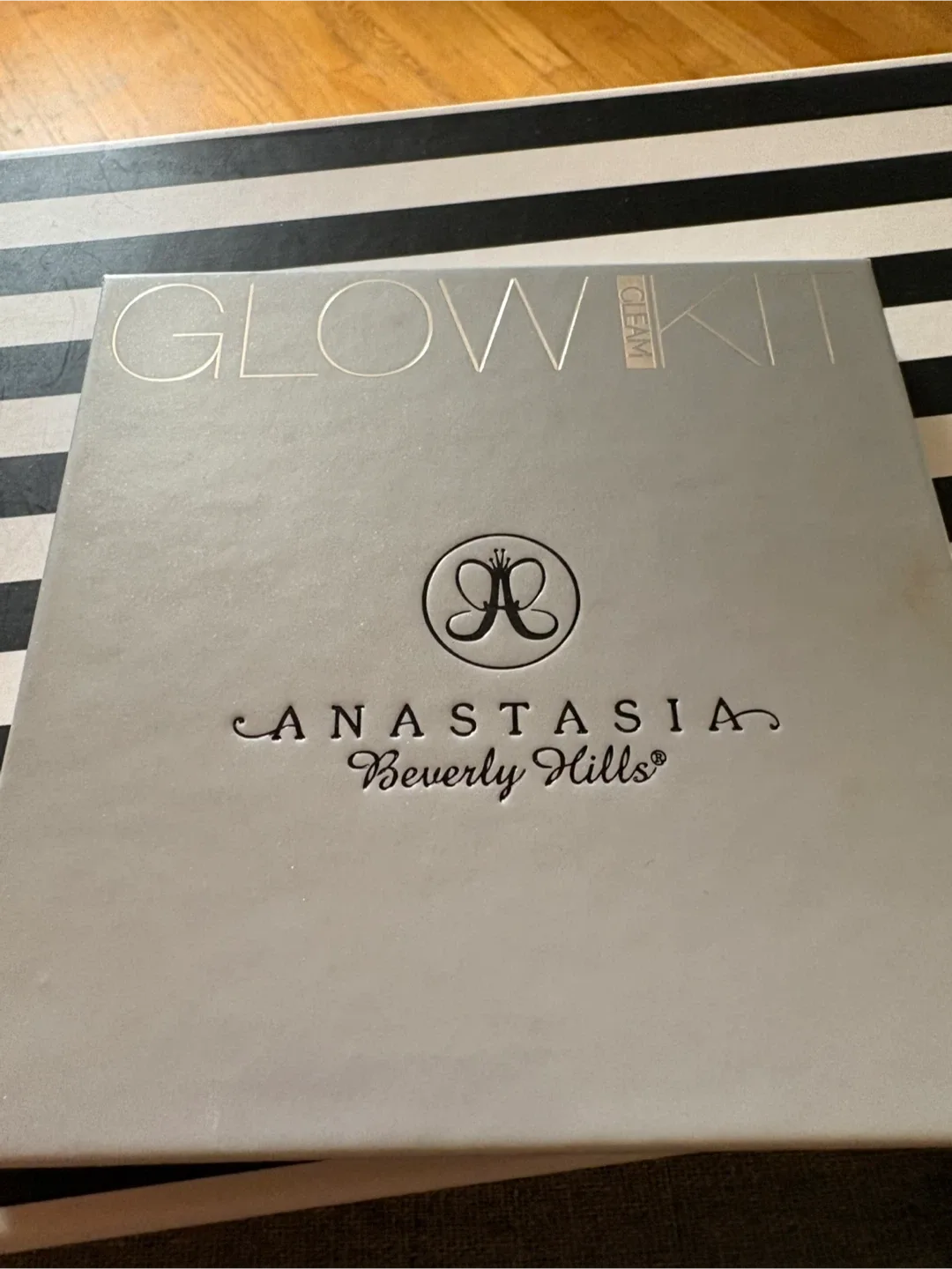 Marc Jacobs & BH Cosmetics Eyeshadow Palettes image indicator(8)