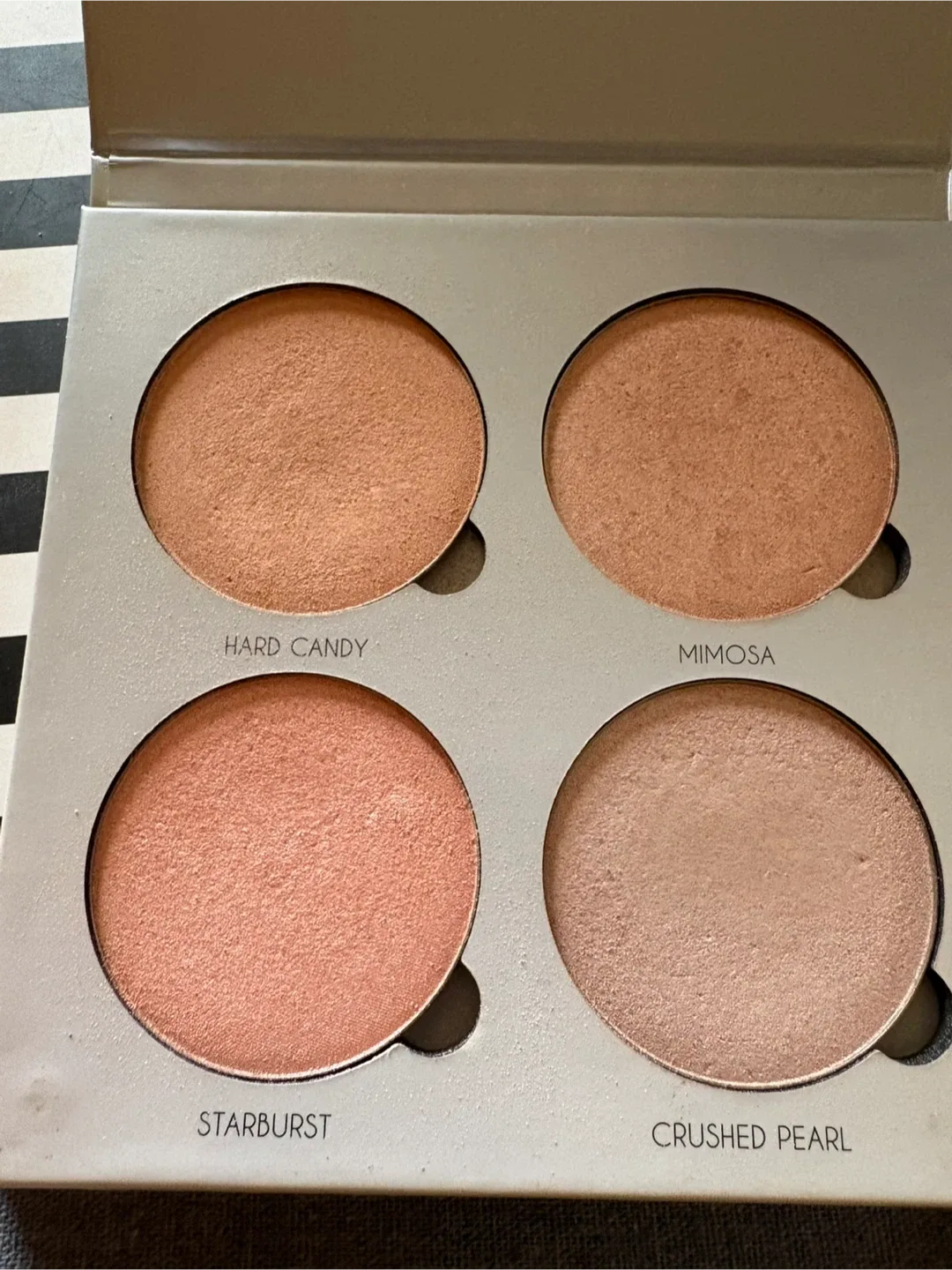 Marc Jacobs & BH Cosmetics Eyeshadow Palettes image indicator(9)