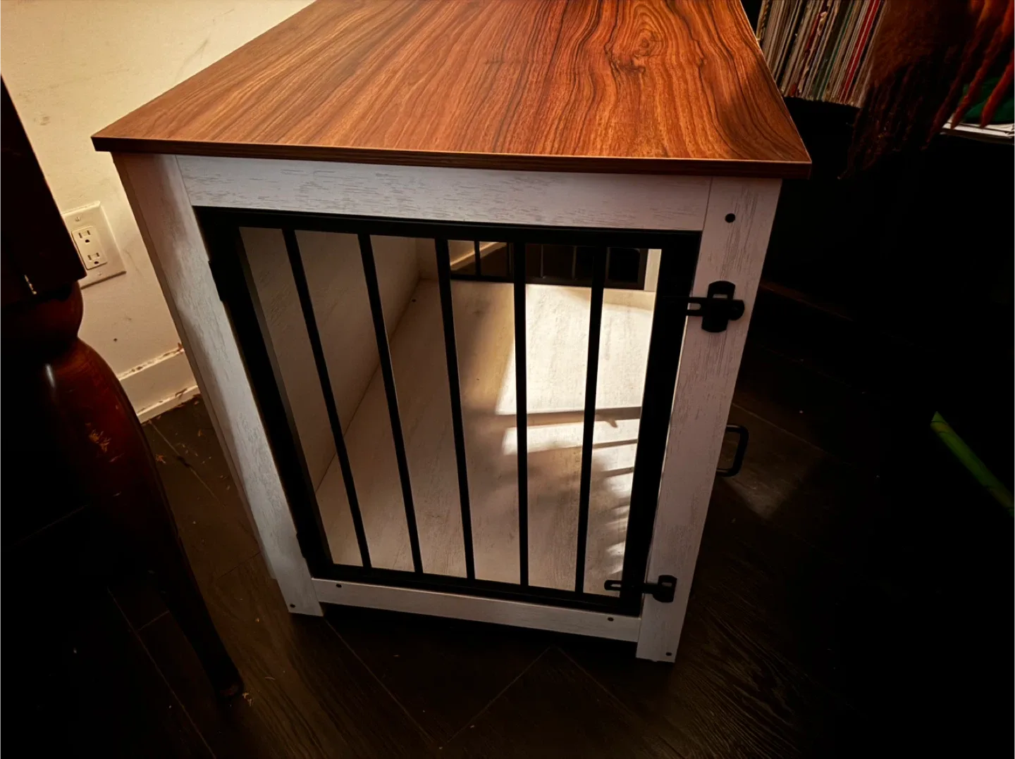 Furniture Style Dog Crate image indicator(3)