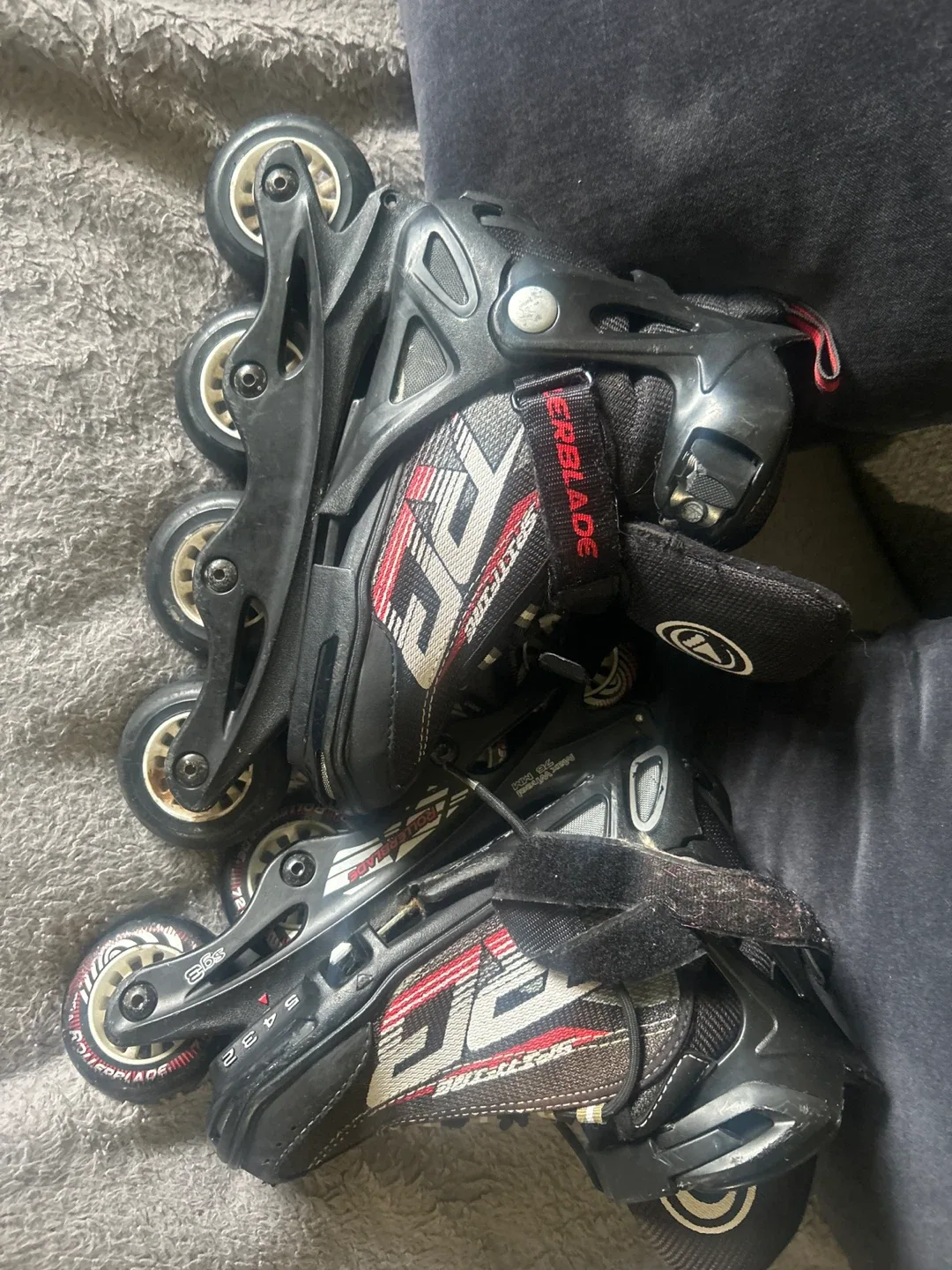 Rollerblade Inline Skates - Size 5 image indicator(2)